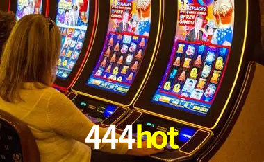 444hot Curitiba - Live Status